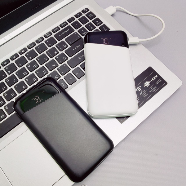 Портативное зарядное устройство Power Bank 10000 mAh Kinetic